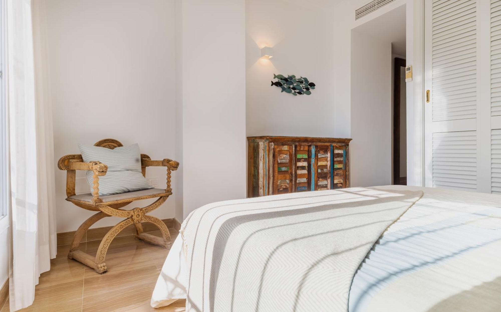 Elviria Relax Garden House